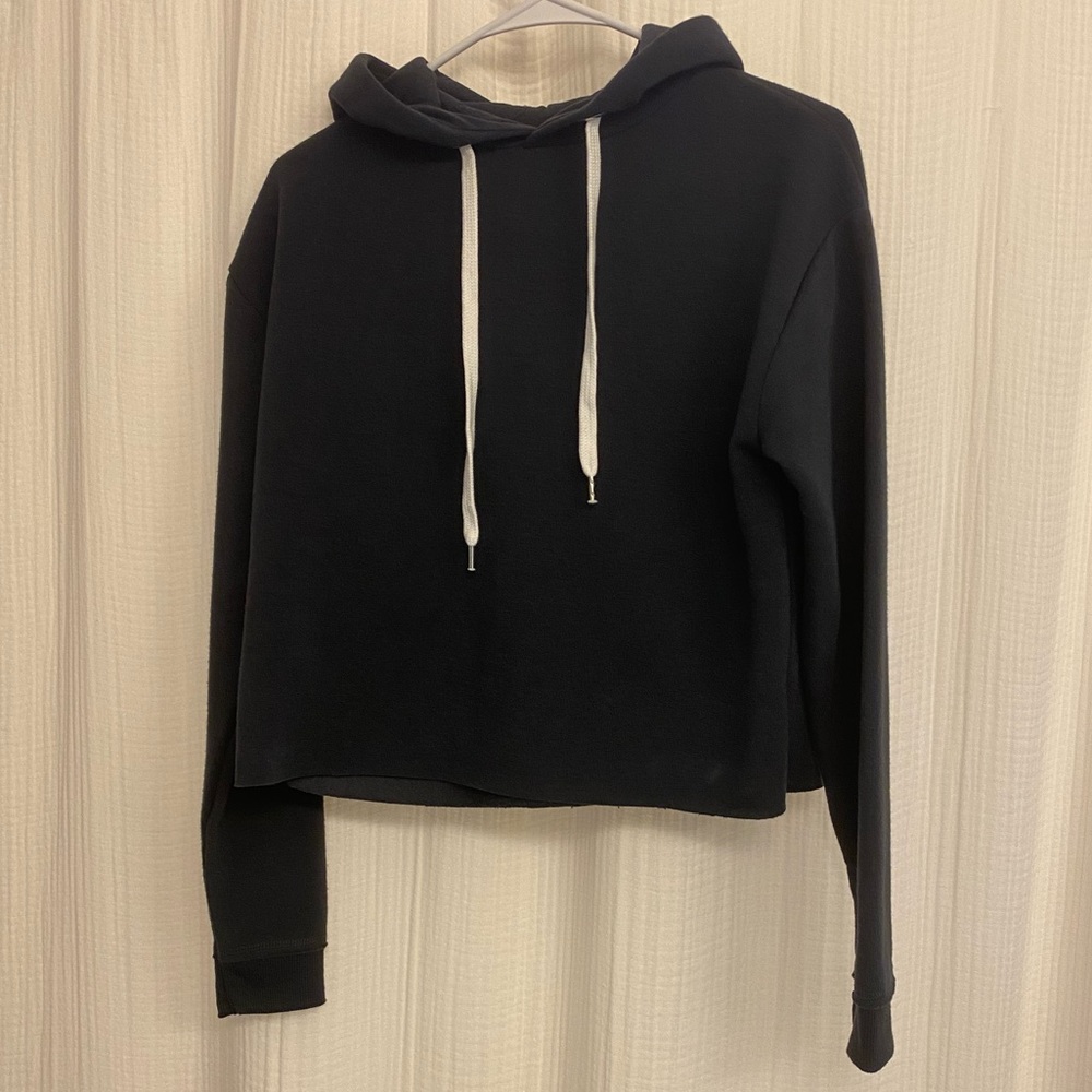 Slightly cropped hoodie